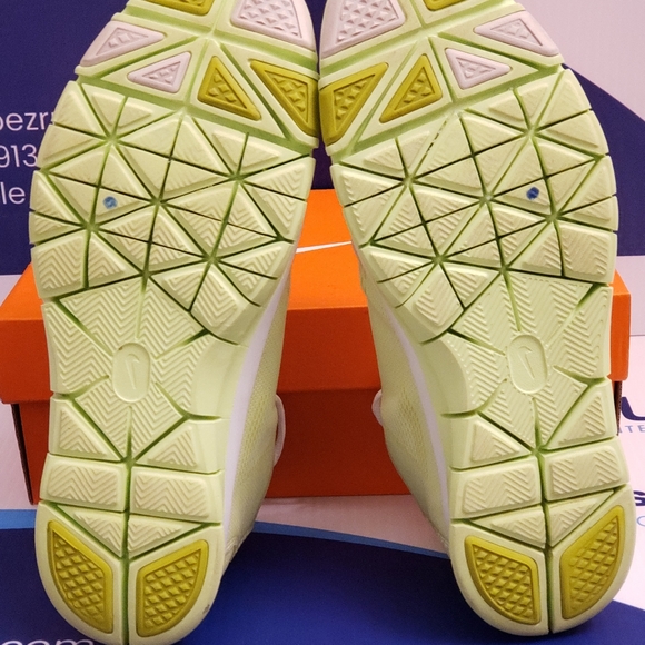 Nike Free 5.0 Liquid Lime Women's 10 - Picture 7 of 8